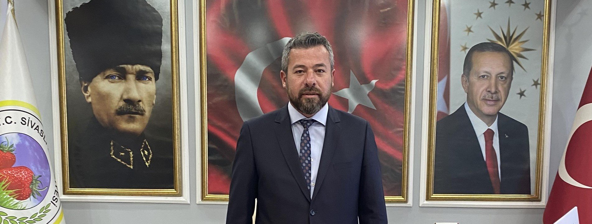 SİVASLI BELEDİYE BAŞKANI BAHRİ AZATÇAM ARAÇ PARKINI GÜÇLENDİRDİ!!!